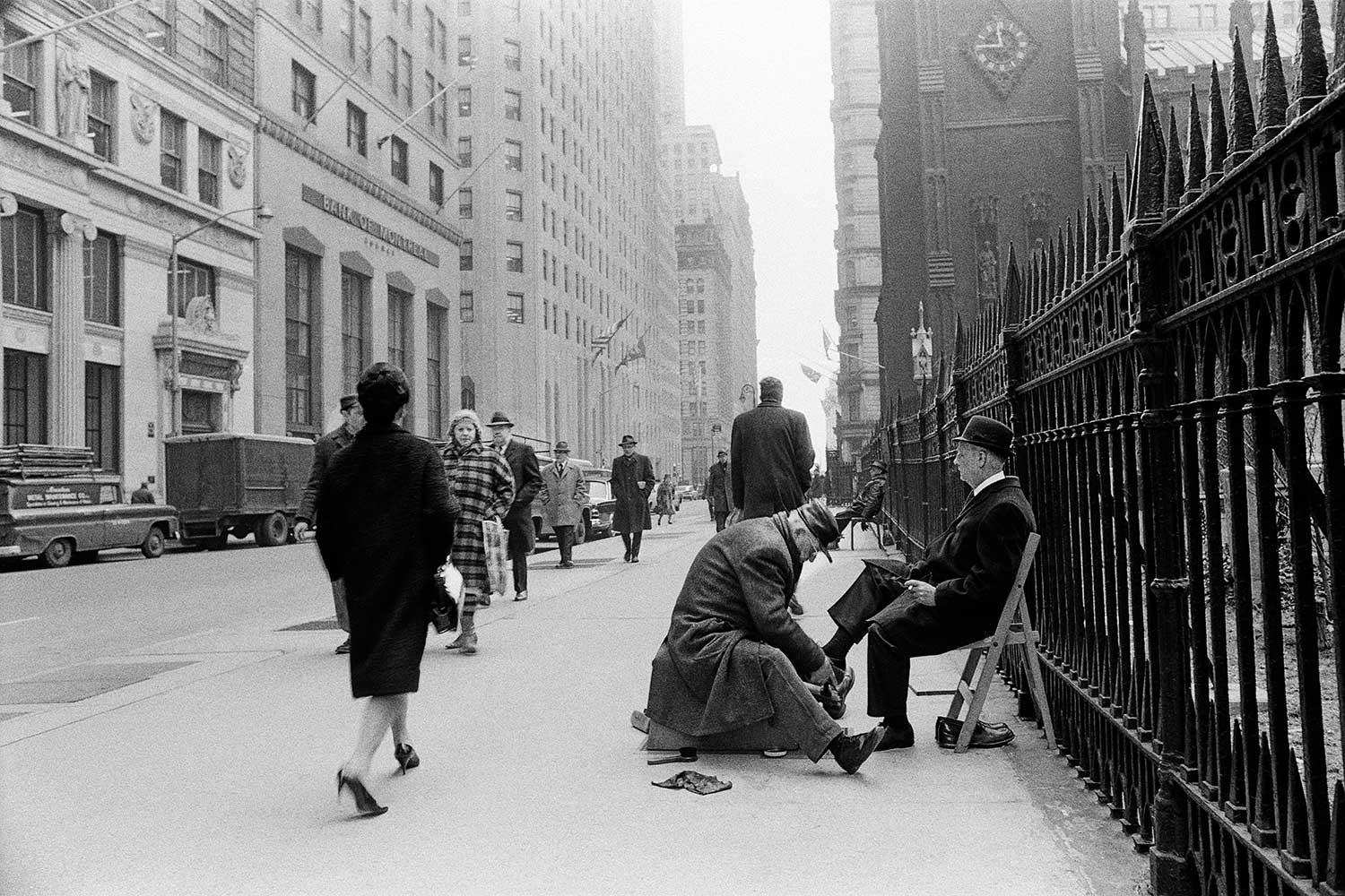 SHOE-SHINE+01-1500