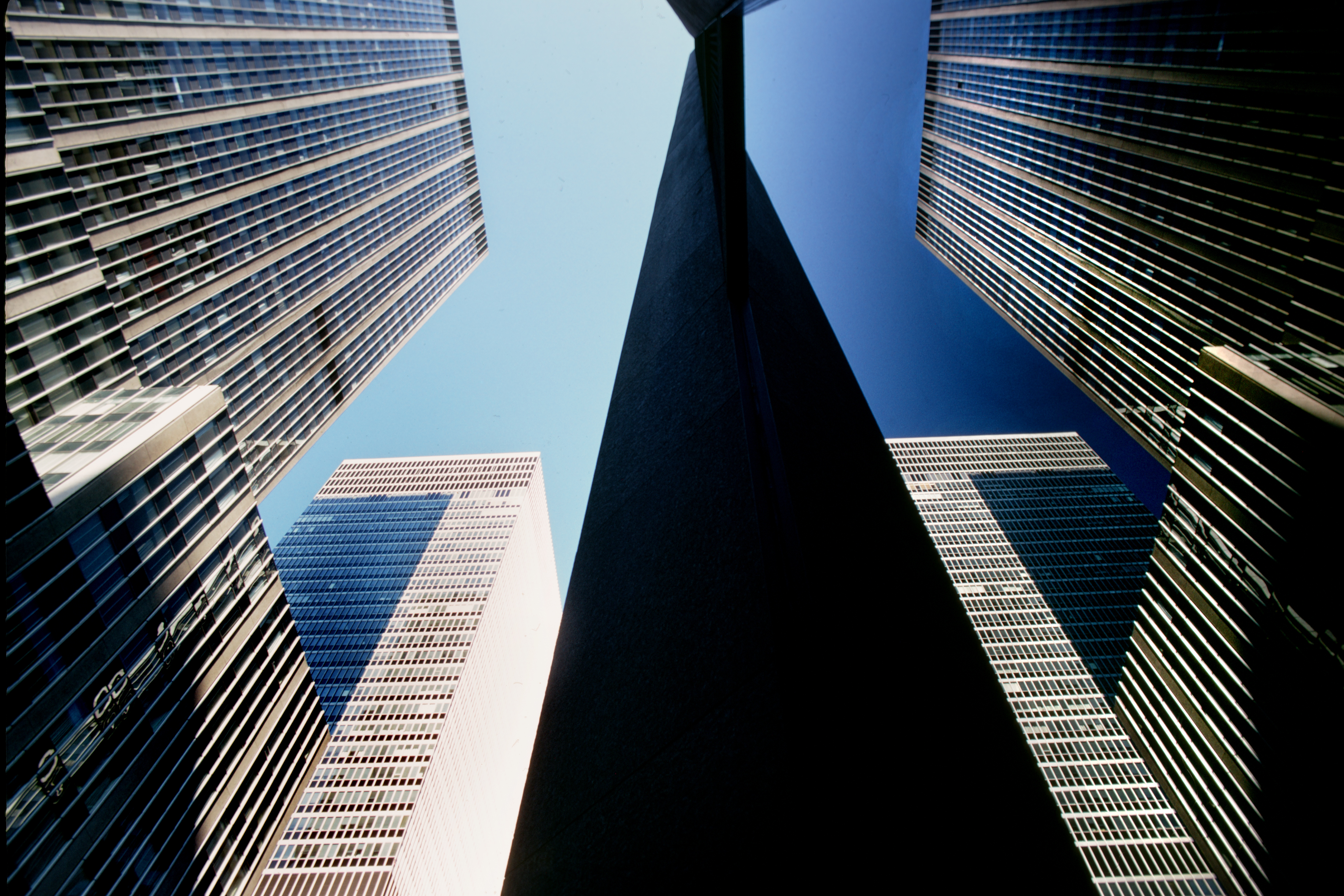 NY-building-02-20X30